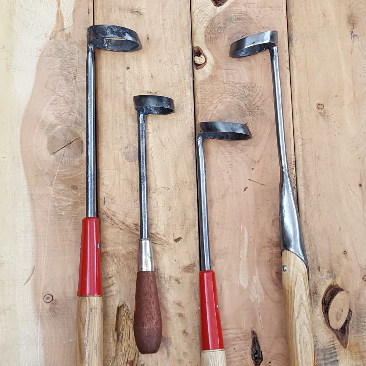 Available on three handle styles for work while squatting, sitting, and standing. Use the drop down to specify the handle length.